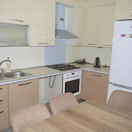 Istanbul Apartment *