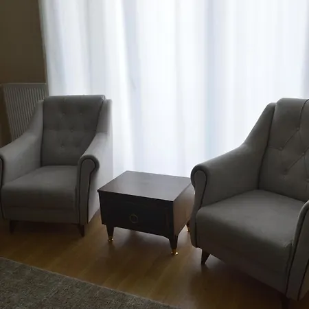 Istanbul Apartment *